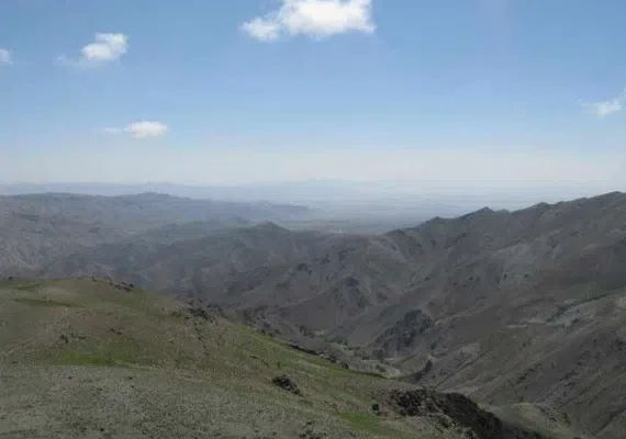 منطقه شکار ممنوع کمرسرخ، معدن داروهای گیاهی