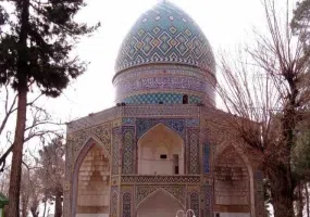 قدمگاه امام رضا کجاست