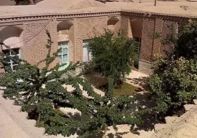 خانه باغ عطایی نوغاب