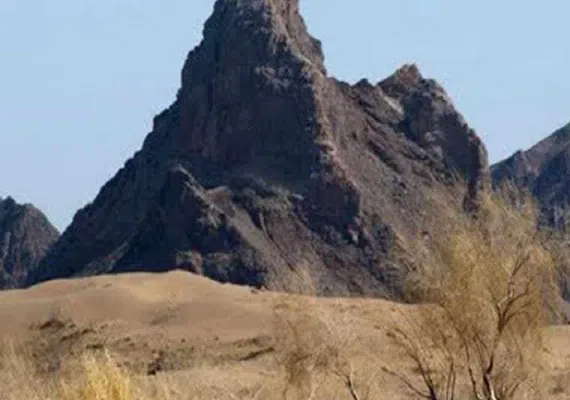 غار دیو ورزق