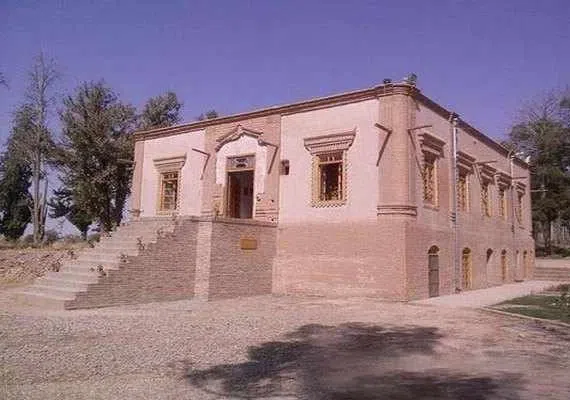 عمارت و باغ نشاط