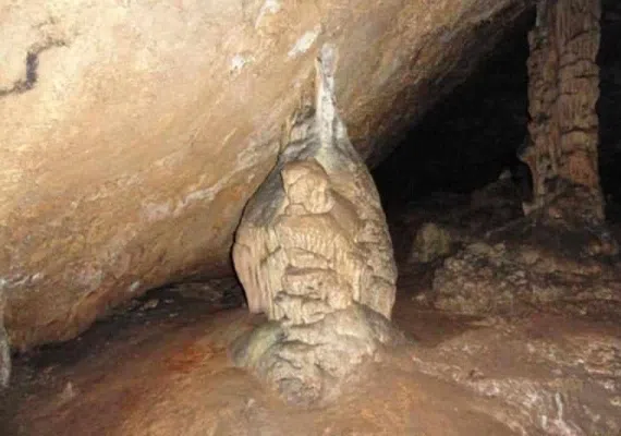 غار گنج کوه