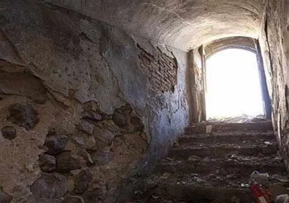 حمام قدیمی چکنه در نیشابور