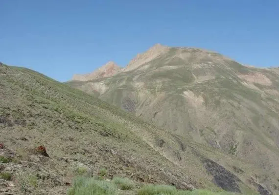 رشته کوه بینالود