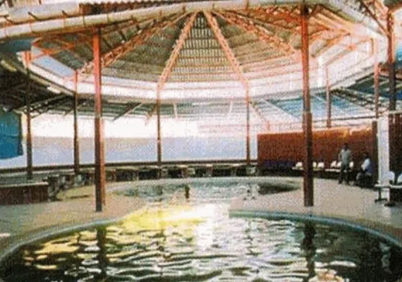 آبگرم شاهان گرماب فریمان