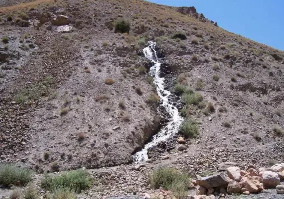 منطقه شکار ممنوع کمرسرخ، معدن داروهای گیاهی