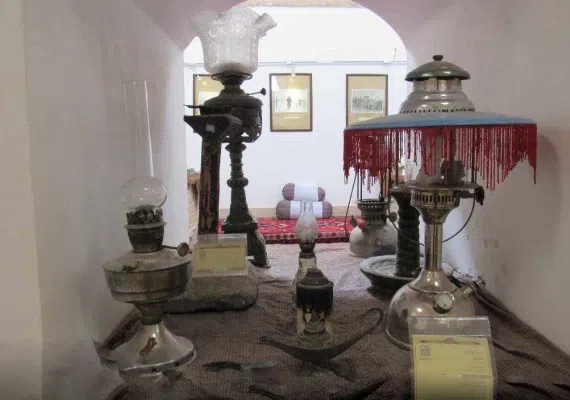 موزه مردم شناسی فردوس