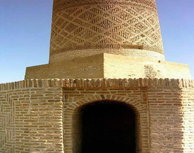 مناره خسروگرد