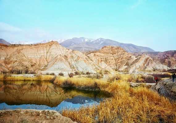 دره پرستوها نیشابور