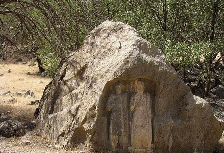 تپه باستانی کلگه زری