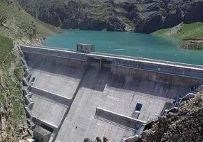 آبشار سد زاوین