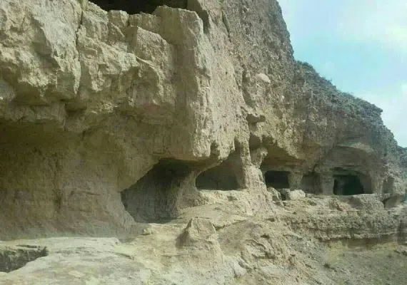 روستای سررود و قلعه گبری ها