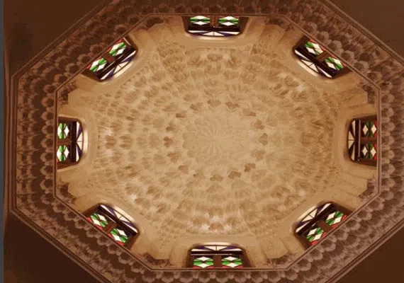 خانه ی آقازاده