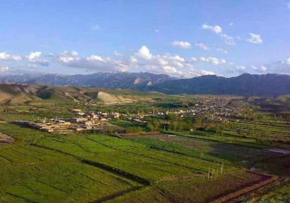 روستای لایین کلات
