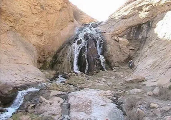 آبشار مکی