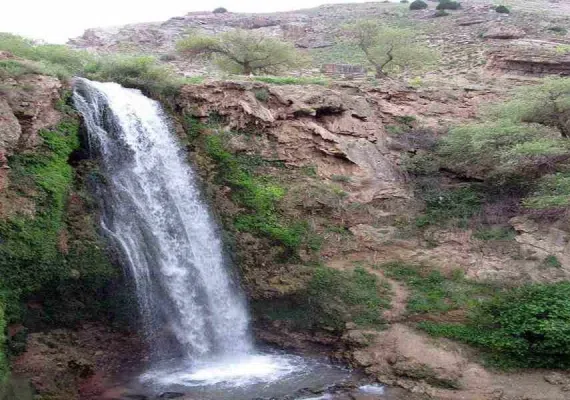 آبشار آبگرم کلات