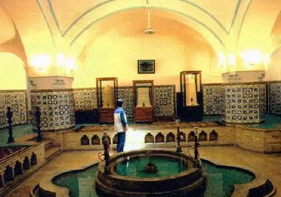 حمام&zwnj; پهنه&zwnj; و گرمابه&zwnj; حضرت&zwnj; سمنان&zwnj;
