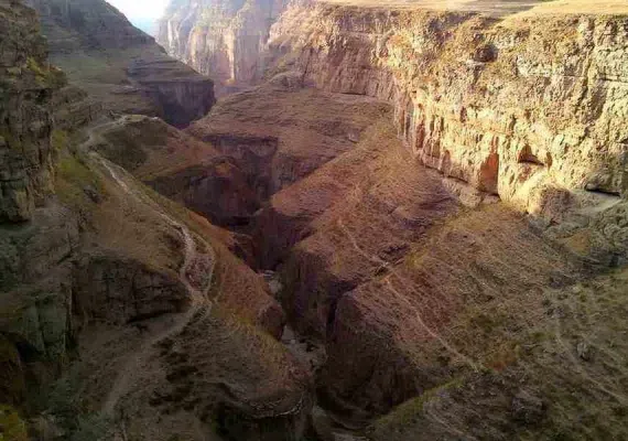دره قله زو