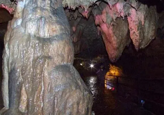 غار کنه گرم