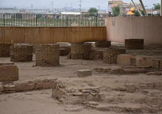 بنای هارونیه