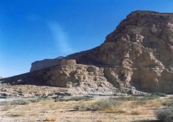 تأسیسات دفاعی دروازه نفته