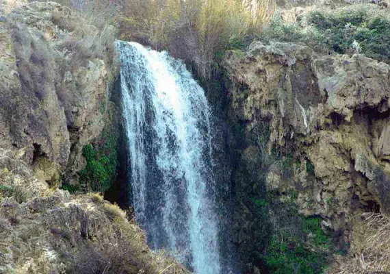 آبشار آبگرم کلات