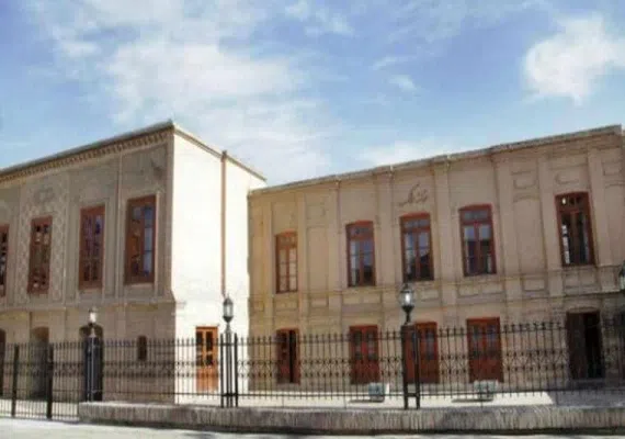 خانه تاریخی ملک