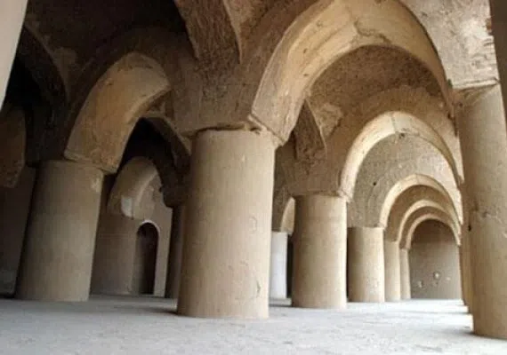 مسجد تاریخانه دامغان