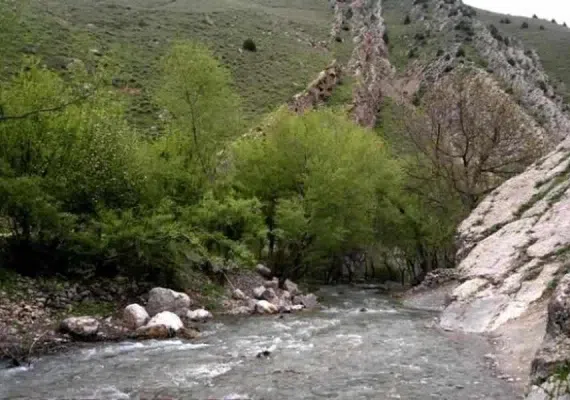 دره حمام قلعه