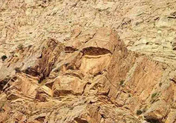 تپه ارگ شیروان