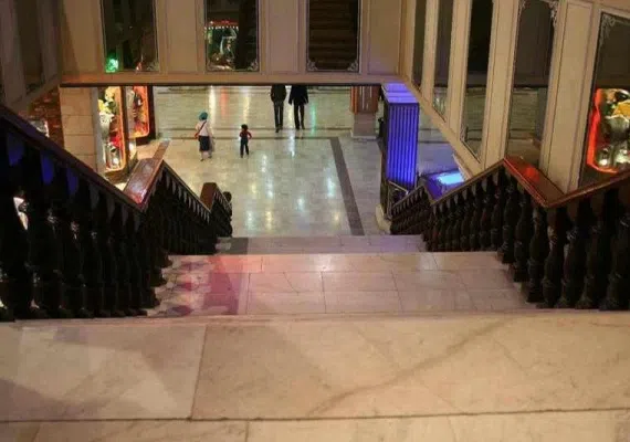 مجتمع تجاری زیست خاور
