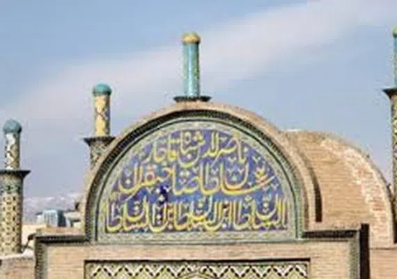 دروازه ارگ سمنان&zwnj;