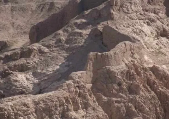 قلعه دختر کرمان