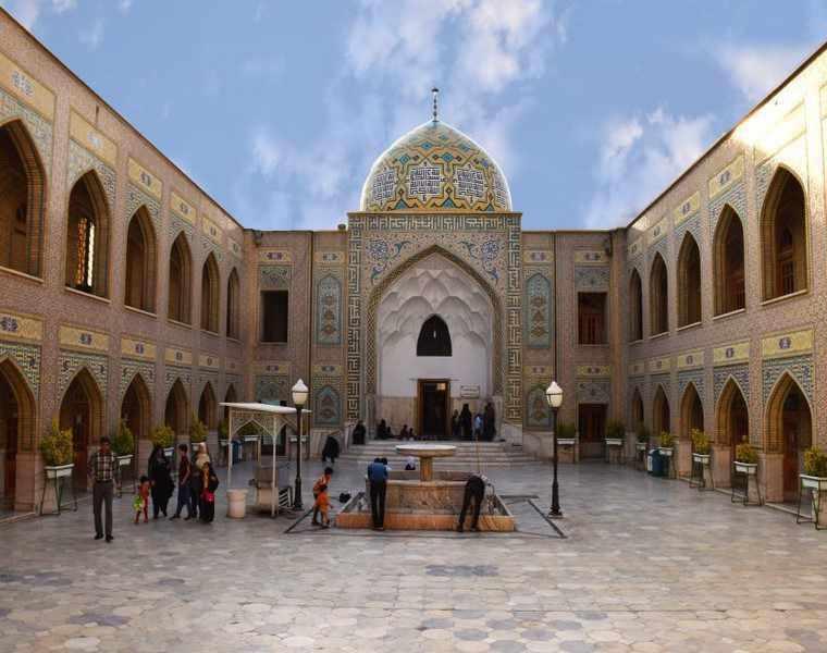 آرامگاه پیر پالان دوز