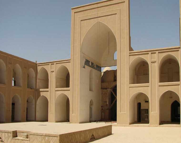 مسجد جامع ابرکوه