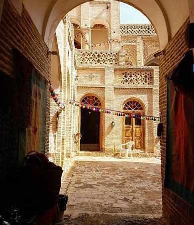 خانه تاریخی سوزنگر