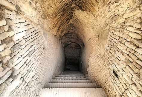 مقبره پیر علمدار