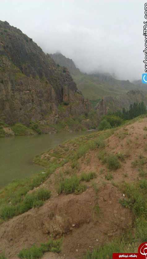 آبشار سد زاوین