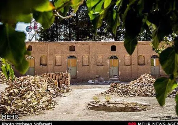 ارگ بهارستان یا باغ زرشکی بیرجند