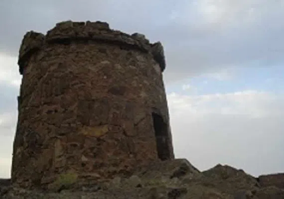 برج فیض آباد