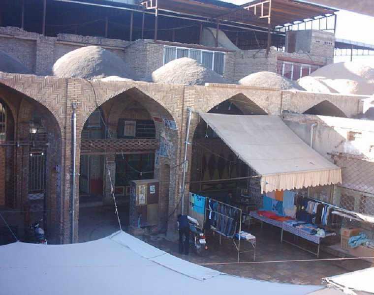 بازار وکیل زرند