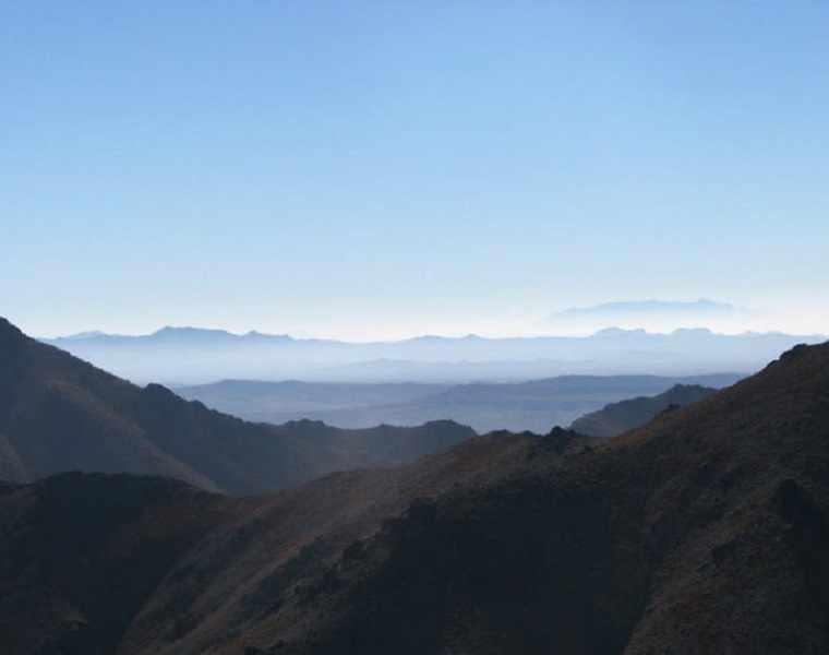 آبشار دره ای ابسر رابر