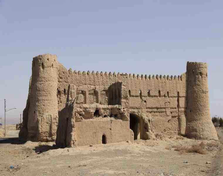 قلعه بیاض کرمان