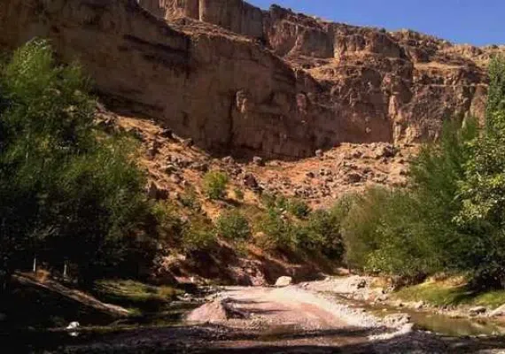 کتیبه خان تاشی