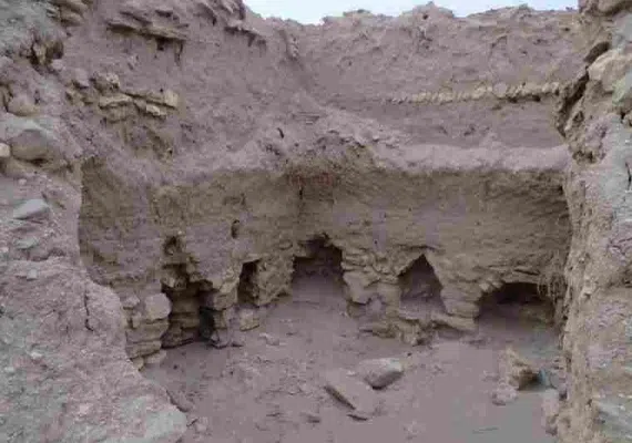 قلعه سنگی ده حیدر انار