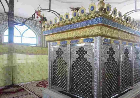 امامزادگان بی بی حور و بی بی نور