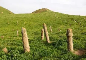 گورستان و زیارتگاه خالد نبی