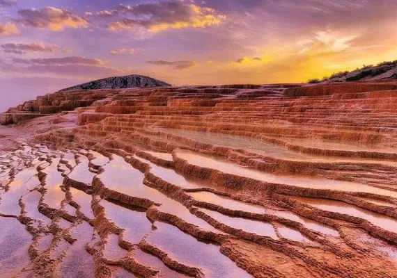 چشمه ی زیبای باداب سورت