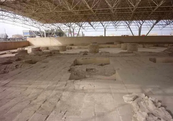 بقایای مسجد تابران توس