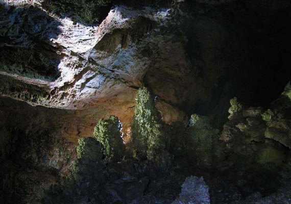 غار هندل آباد مشهد